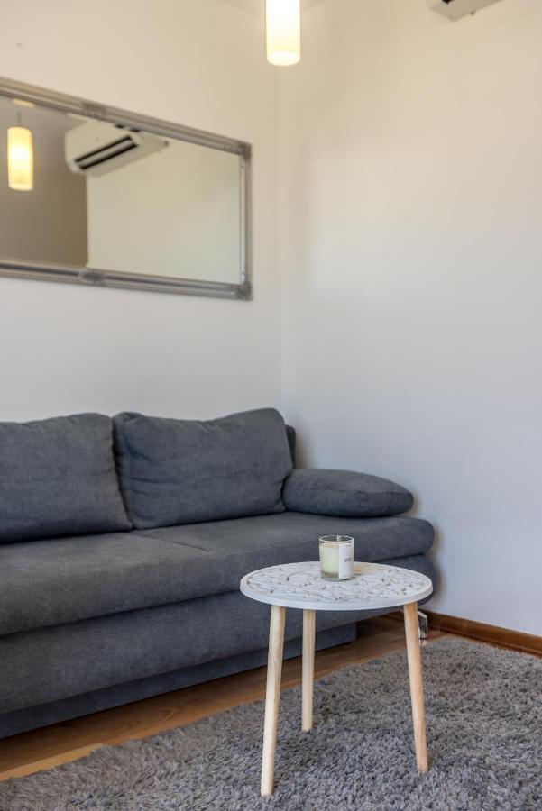 Apartment Split Karoglan 外观 照片